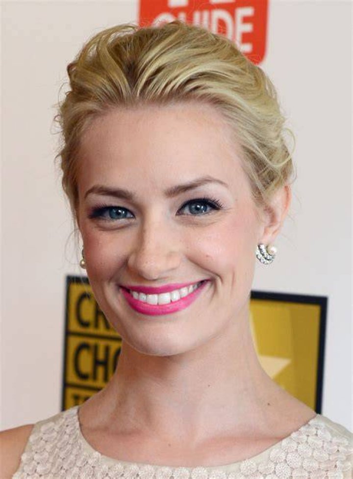 Beth Behrs Bio