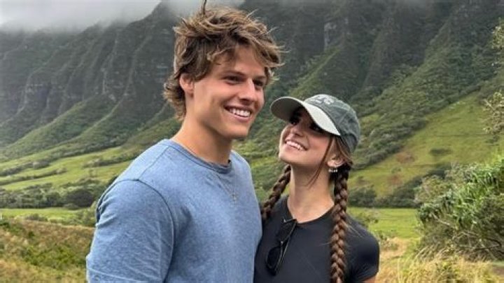 Young Brooke Monk with her sister